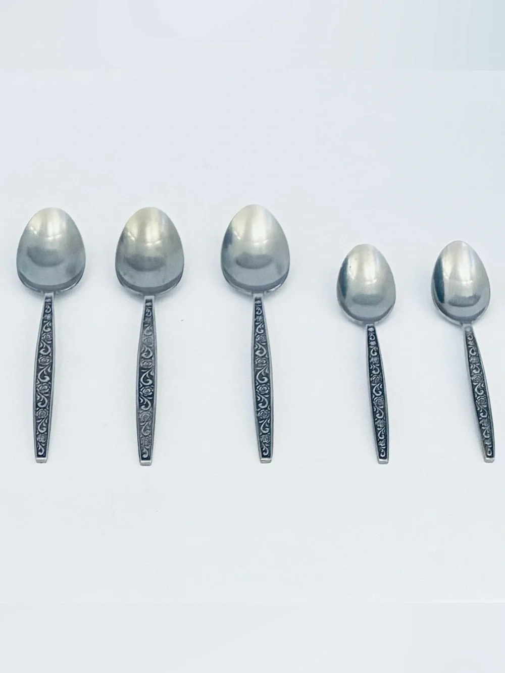Rose Border Flatware 5 Tablespoons 2 Teaspoons 1 Soup Spoon Stainless Japan